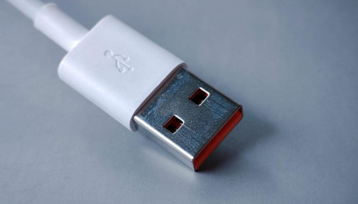 How USB Connector Pins Affect Fast Charging Performance