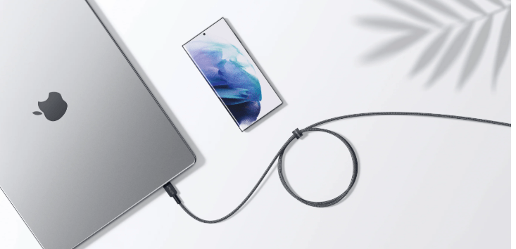 USB-C charging cable