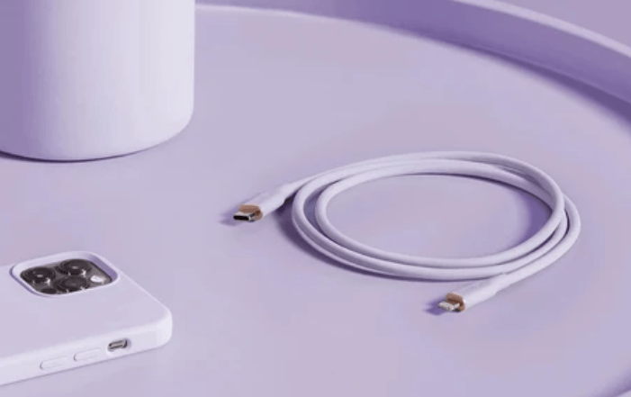 USB-C vs Lightning