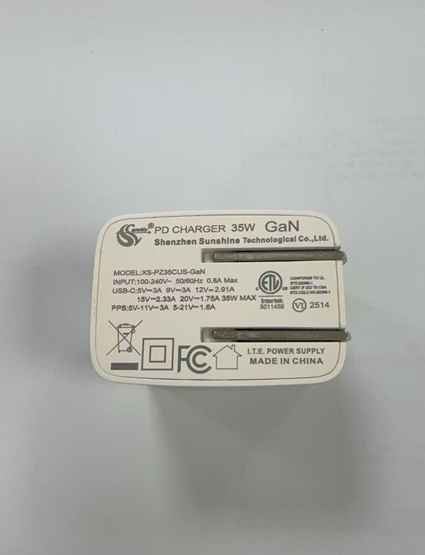 USB-C GaN charger